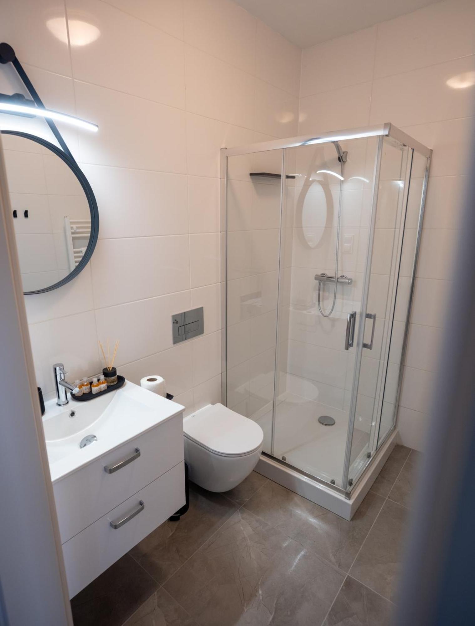 Apartamenty Drevny Kocur Poznan Exterior foto