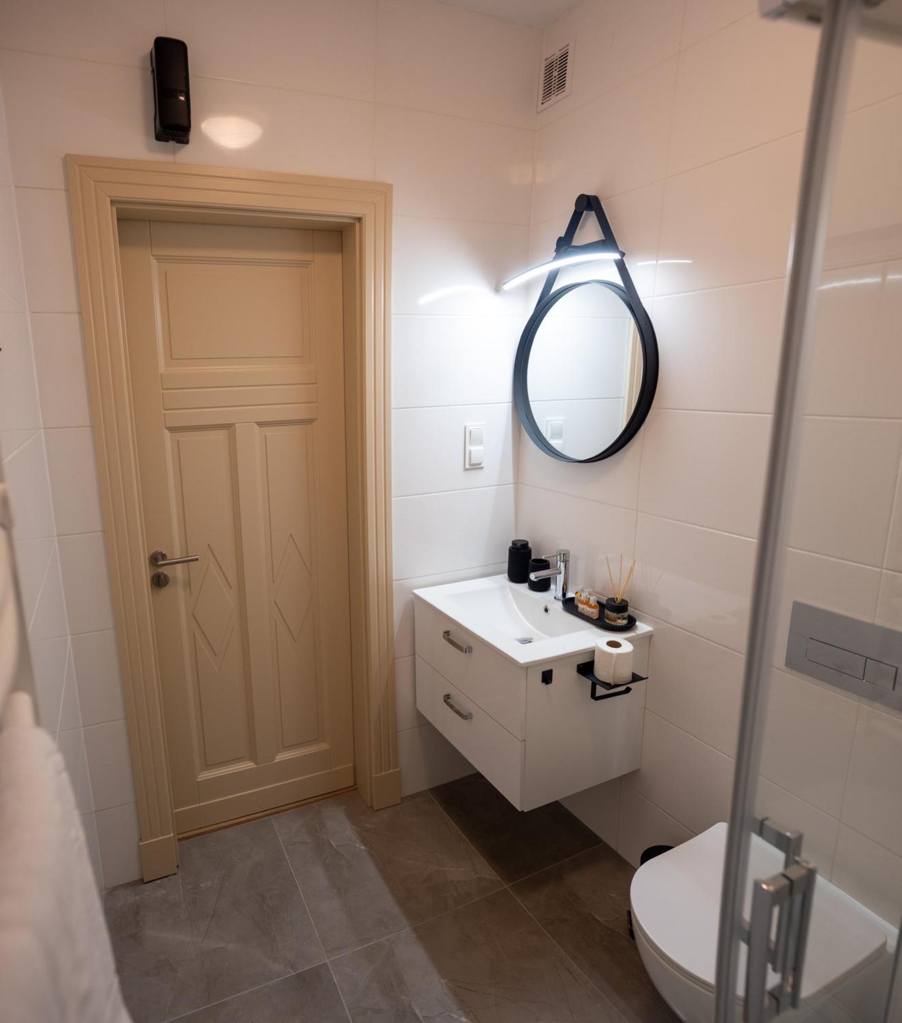 Apartamenty Drevny Kocur Poznan Exterior foto