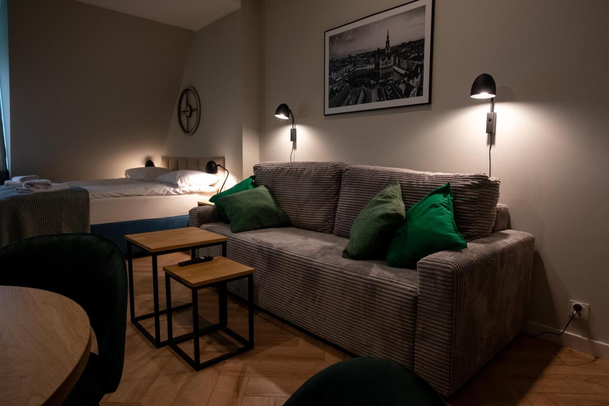 Apartamenty Drevny Kocur Poznan Exterior foto